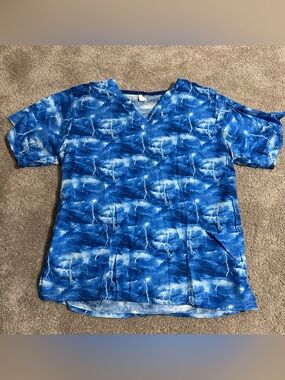 Women’s scrub top
